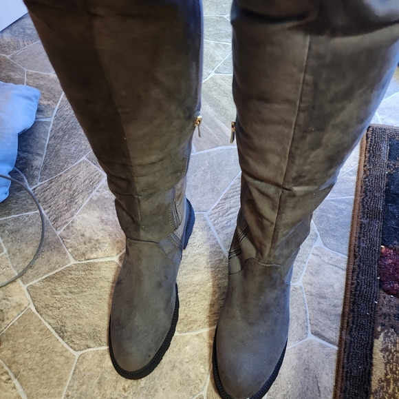 Christina Shoes Grey Tall Boots Size 2 Poshmark